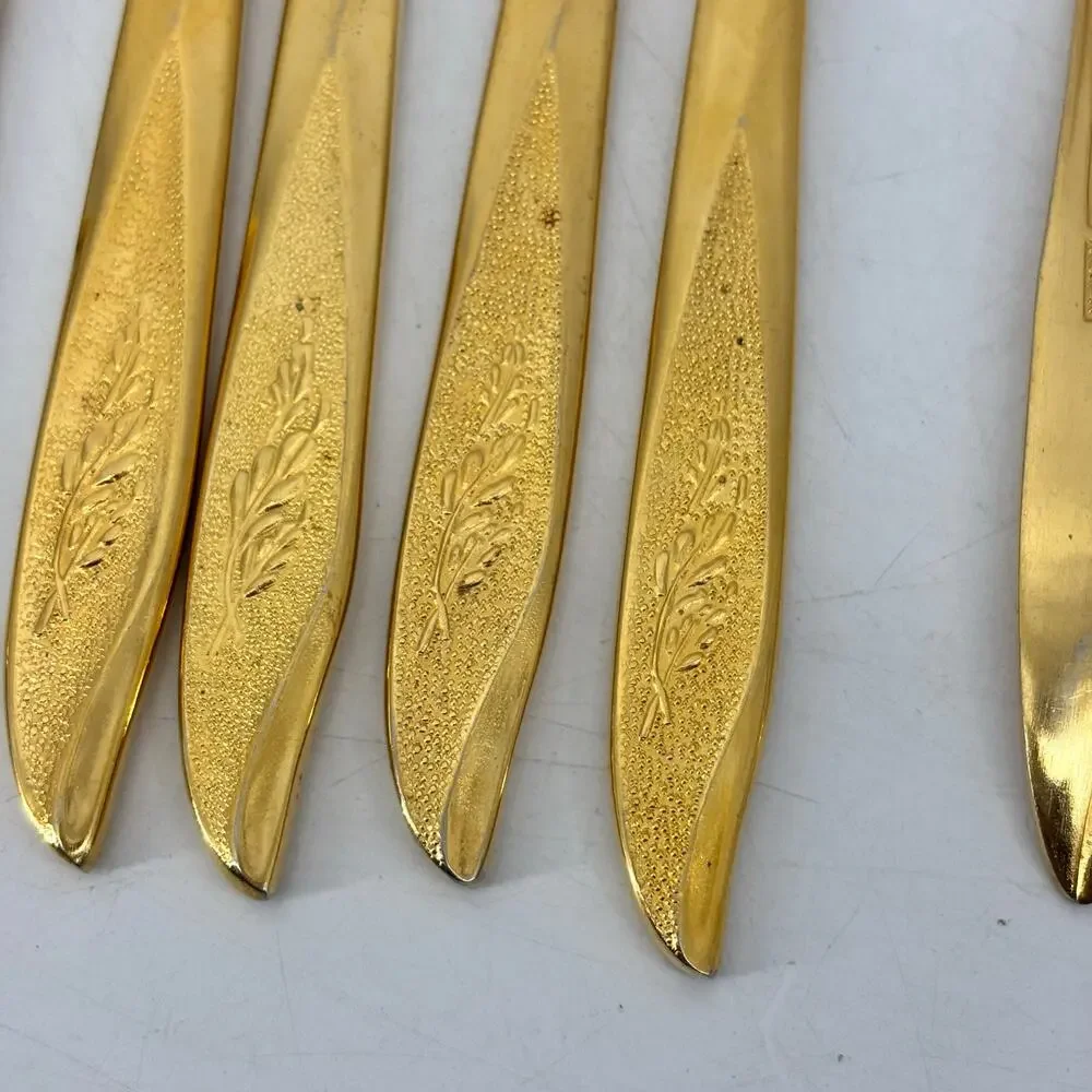 Vassar Nasco Stainless Steel Flatware Gold Tone Wheat Leaves 80s Knifes Forks